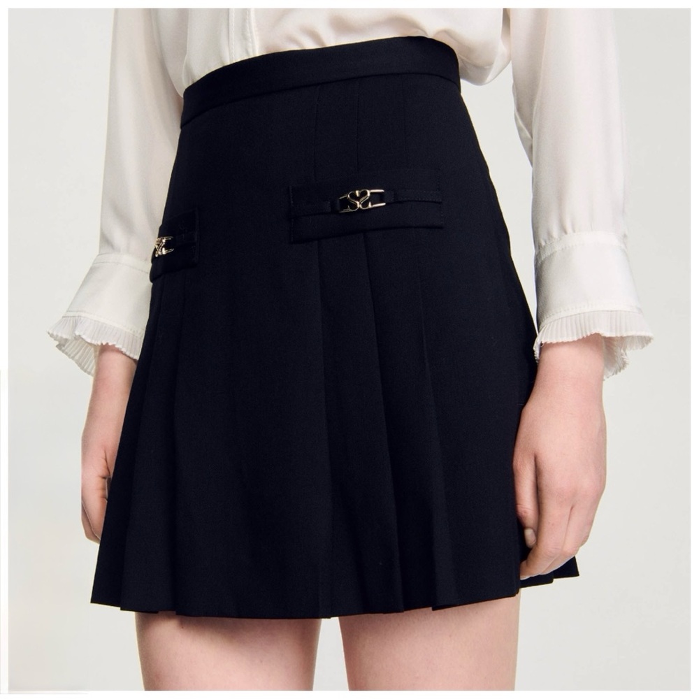 Sandro Paris Rebeca pleated mini skirt size 2 France / US Medium